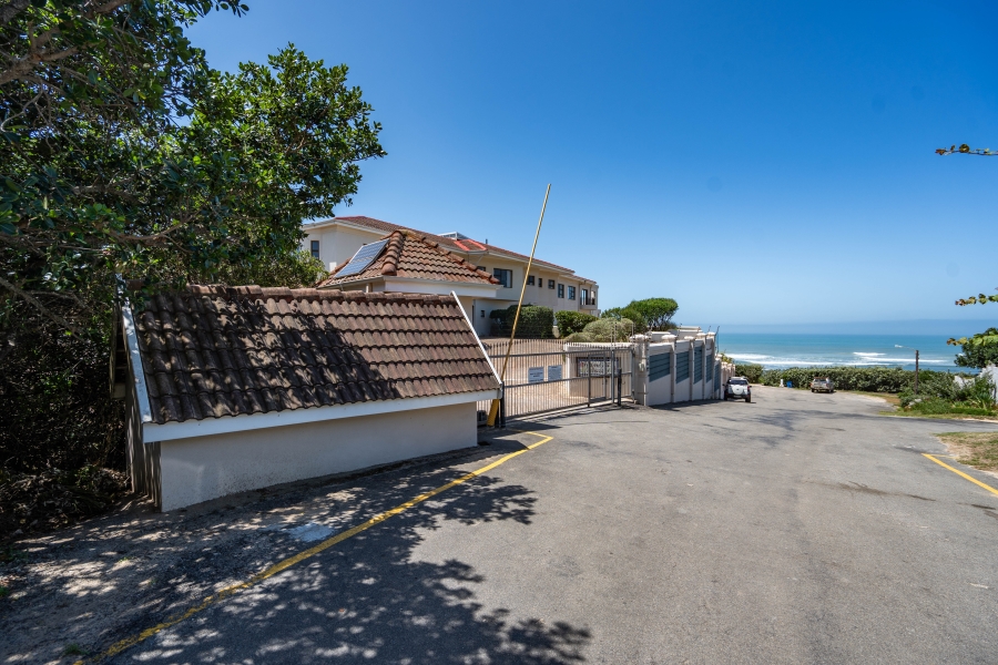 4 Bedroom Property for Sale in West Bank Eastern Cape